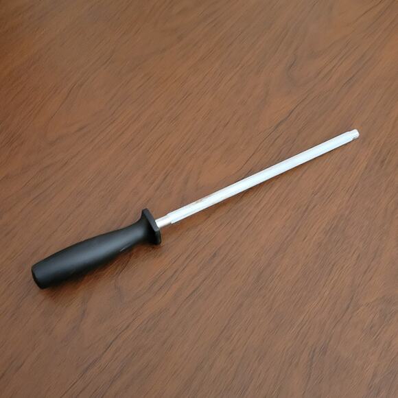 J.A. Henckels International 9 Knife Sharpening Honing Rod - Picture 2 of 8